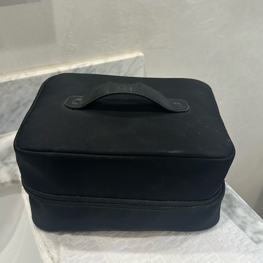 Beis hanging organizer